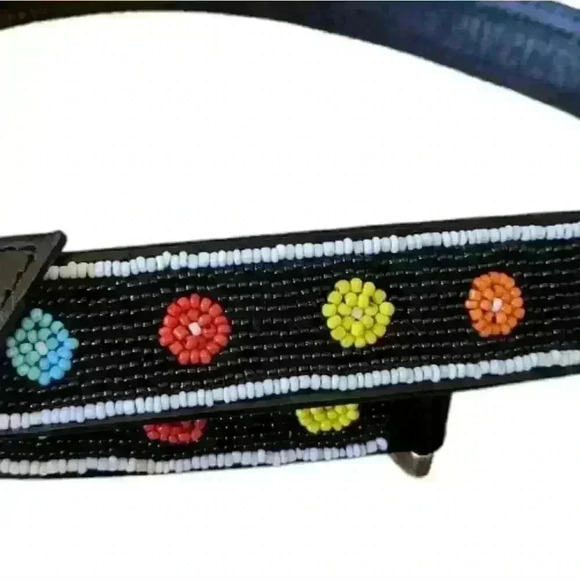 Chico's Womens Leather Floral Beaded M/L Velcro Close Belt. - Picture 7 of 15